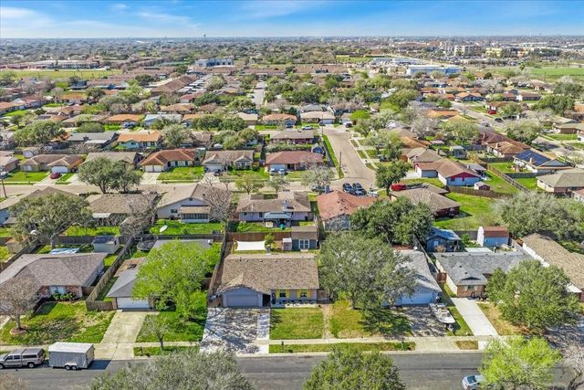 1749 Dawn Breeze Drive, Corpus Christi, TX 78412