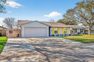 1749 Dawn Breeze Drive, Corpus Christi, TX 78412