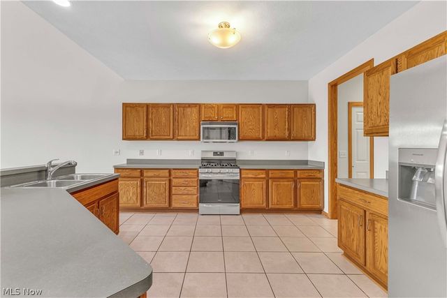 147 Granger Drive, Lagrange, OH 44050
