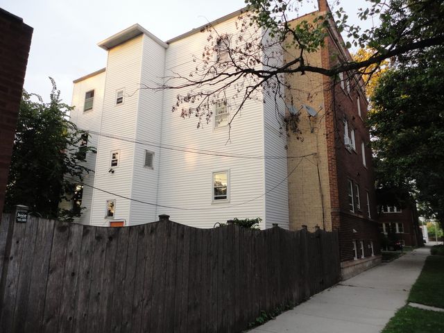 5700 N Artesian Avenue 1S, Chicago, IL 60659