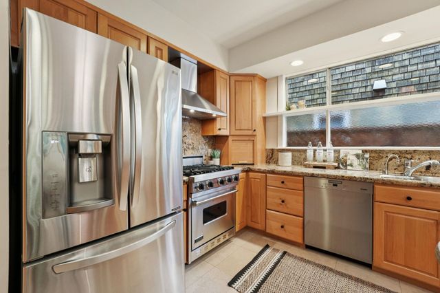 2951 Linden Ave, Berkeley, CA 94705