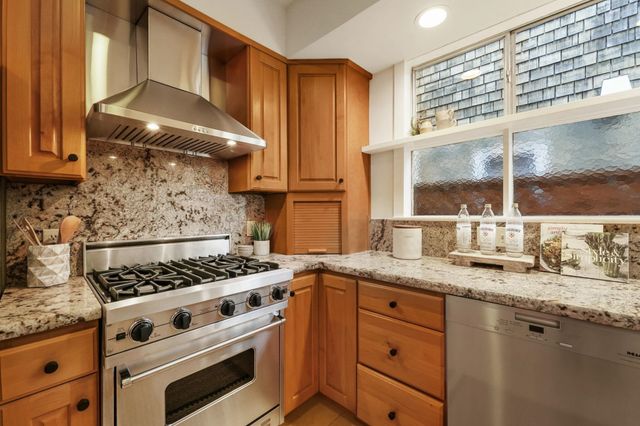 2951 Linden Ave, Berkeley, CA 94705