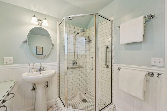 2951 Linden Ave, Berkeley, CA 94705