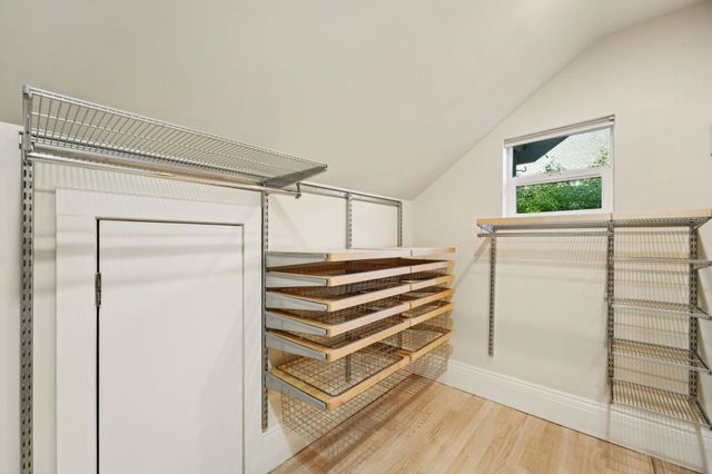 2951 Linden Ave, Berkeley, CA 94705