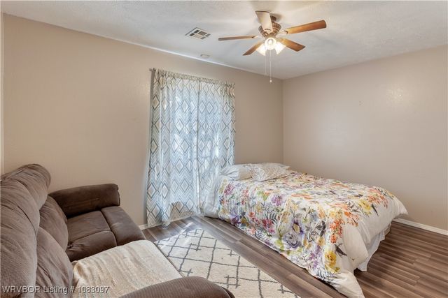 310 E Lincoln, Midland, AR 72945