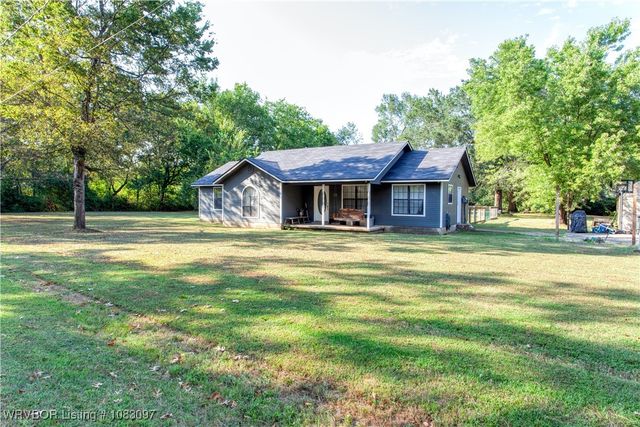 310 E Lincoln, Midland, AR 72945