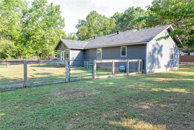 310 E Lincoln, Midland, AR 72945