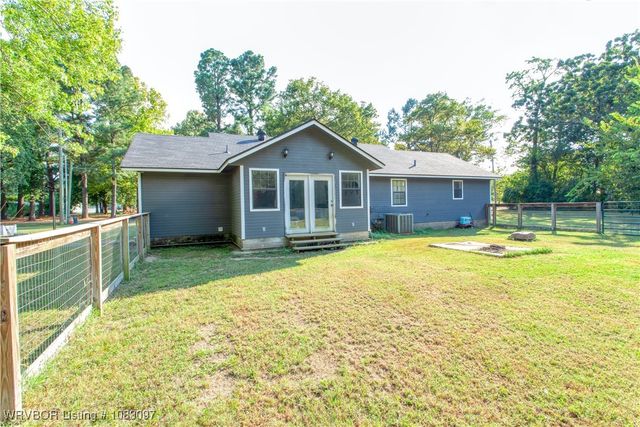 310 E Lincoln, Midland, AR 72945