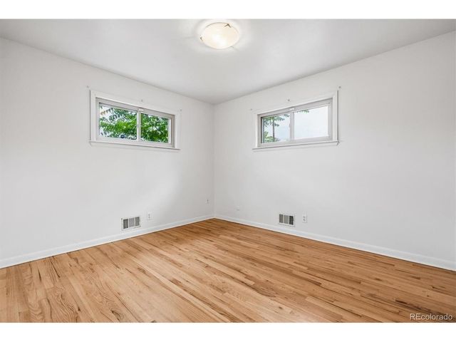 6702 S Kit Carson Cir, Centennial, CO 80122