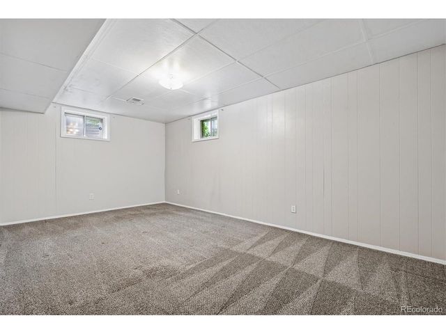 6702 S Kit Carson Cir, Centennial, CO 80122