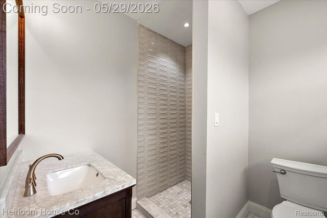 1755 W Boston Boulevard, Detroit, MI 48206