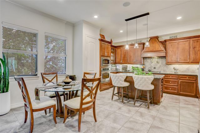 1815 Stacy Falls, Houston, TX 77008