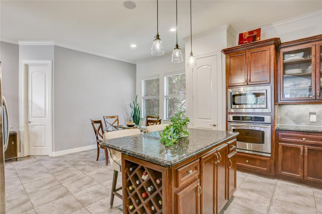1815 Stacy Falls, Houston, TX 77008
