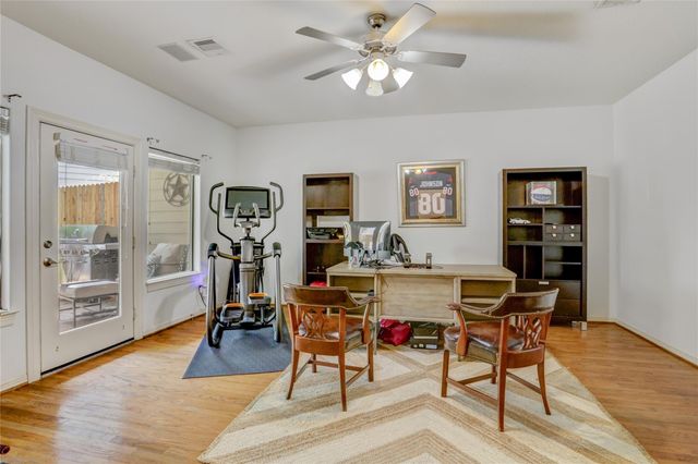 1815 Stacy Falls, Houston, TX 77008