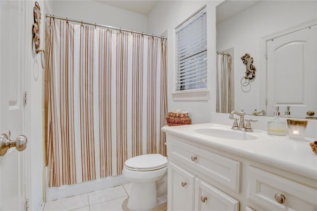 1815 Stacy Falls, Houston, TX 77008