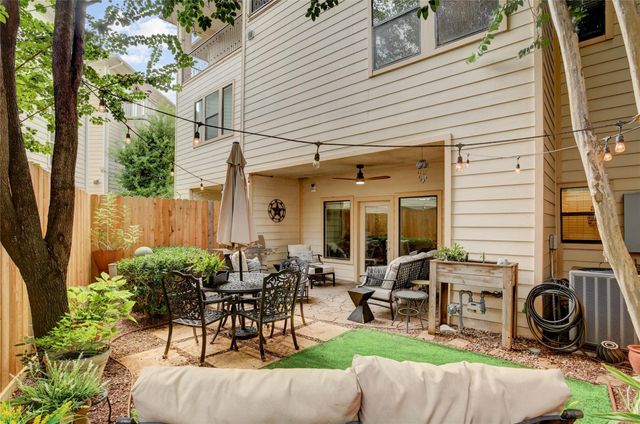 1815 Stacy Falls, Houston, TX 77008