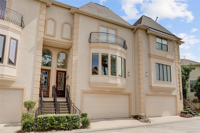 1815 Stacy Falls, Houston, TX 77008