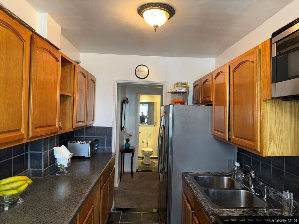 650 Warburton 5E, Yonkers, NY 10701 — photo 4