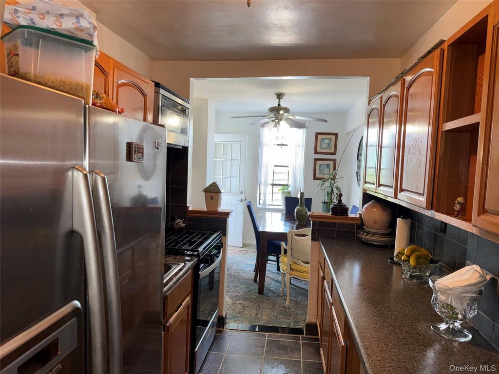 650 Warburton 5E, Yonkers, NY 10701 — photo 5