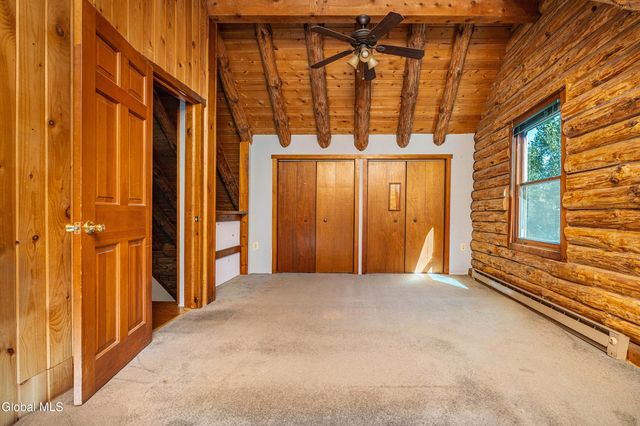 113 Diane Lane, Schaghticoke, NY 12182