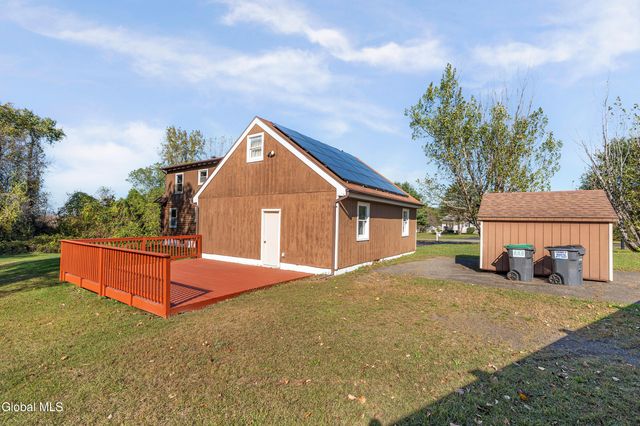 113 Diane Lane, Schaghticoke, NY 12182