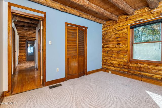 113 Diane Lane, Schaghticoke, NY 12182