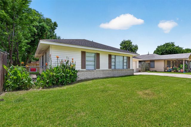 3218 Grant Street, Pasadena, TX 77503