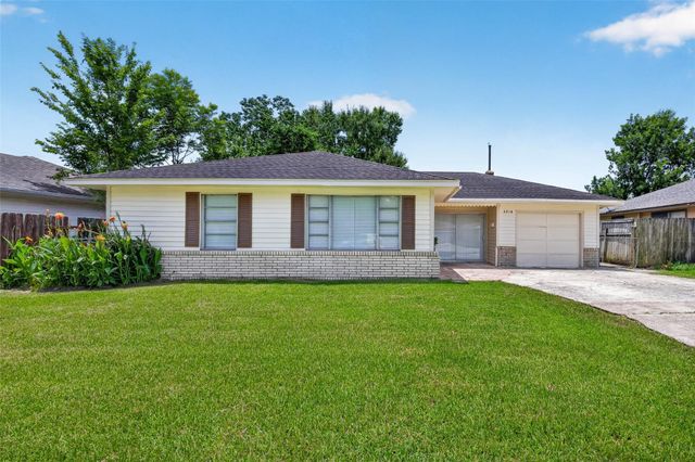 3218 Grant Street, Pasadena, TX 77503