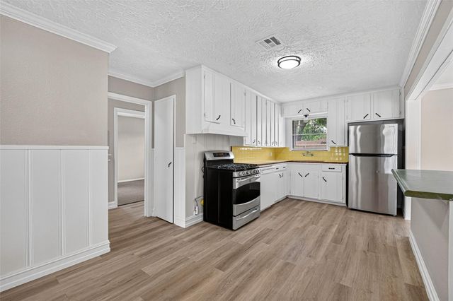 3218 Grant Street, Pasadena, TX 77503