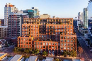 877 Island 302, San Diego, CA 92101