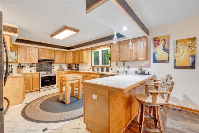 290 Silver Shadow RD, Hardy, VA 24101