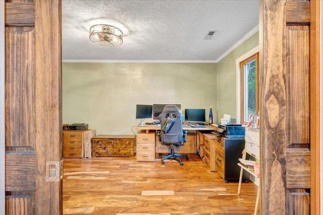 290 Silver Shadow RD, Hardy, VA 24101