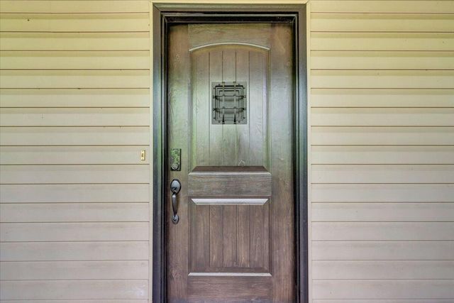 290 Silver Shadow RD, Hardy, VA 24101