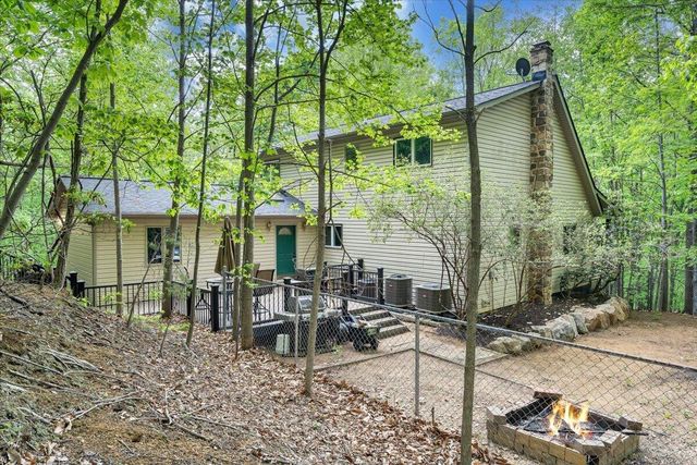 290 Silver Shadow RD, Hardy, VA 24101