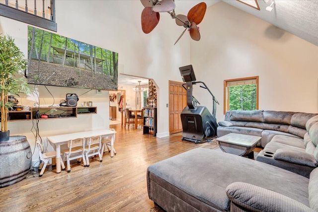 290 Silver Shadow RD, Hardy, VA 24101