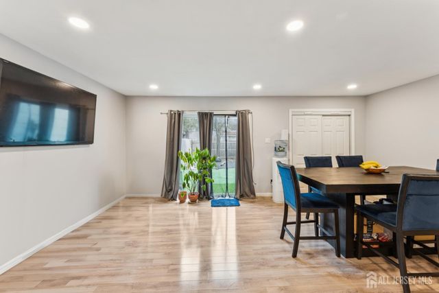 22 milstone Court, Winslow, NJ 08081