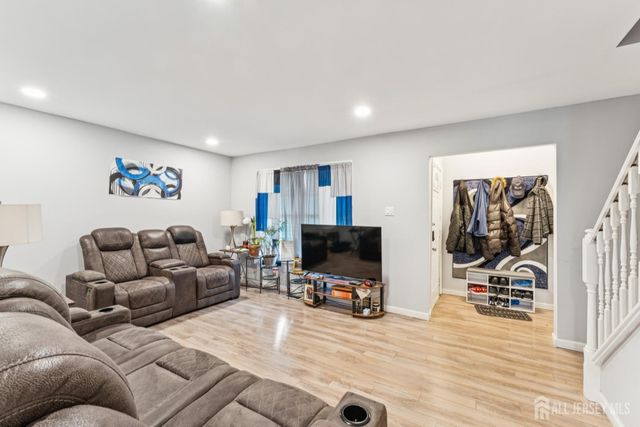 22 milstone Court, Winslow, NJ 08081