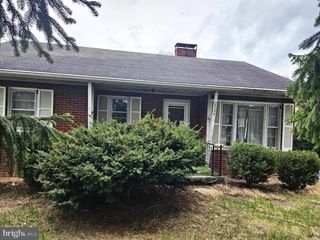 2304 FRONT ROYAL PIKE, Winchester, VA 22602