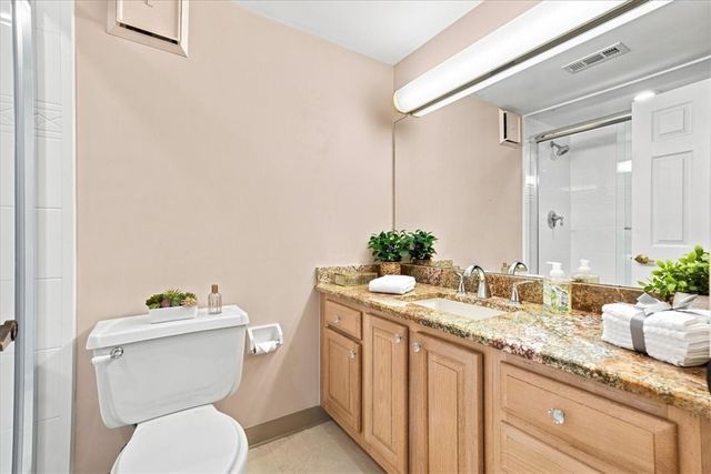 650 East Greenwich Avenue 5-201, West Warwick, RI 02893