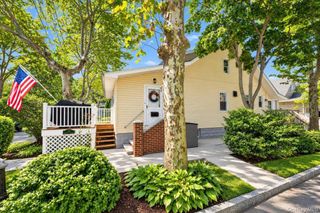 30 Chaffee 30, Bronx, NY 10465