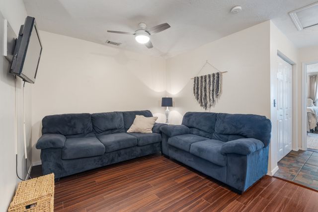 5830 Monroe Xing, Antioch, TN 37013