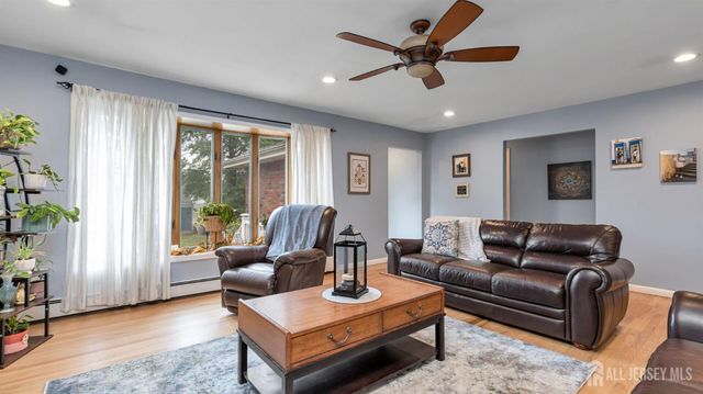 29 Cornell Street, Avenel, NJ 07001