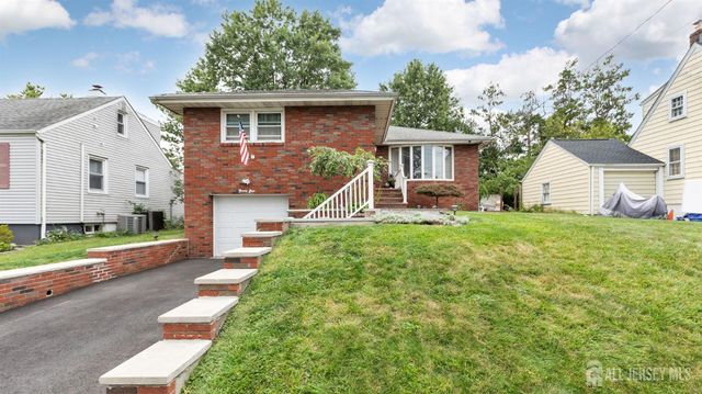 29 Cornell Street, Avenel, NJ 07001