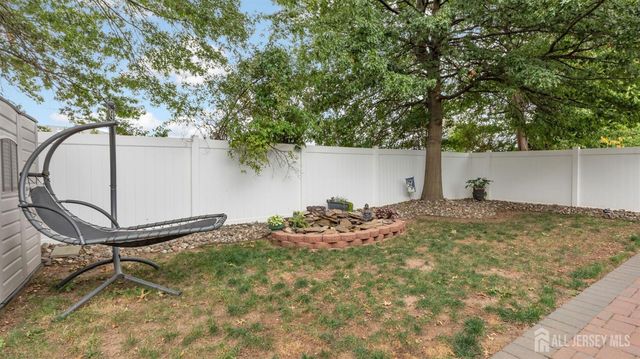 29 Cornell Street, Avenel, NJ 07001