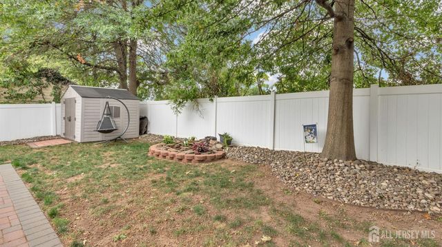 29 Cornell Street, Avenel, NJ 07001