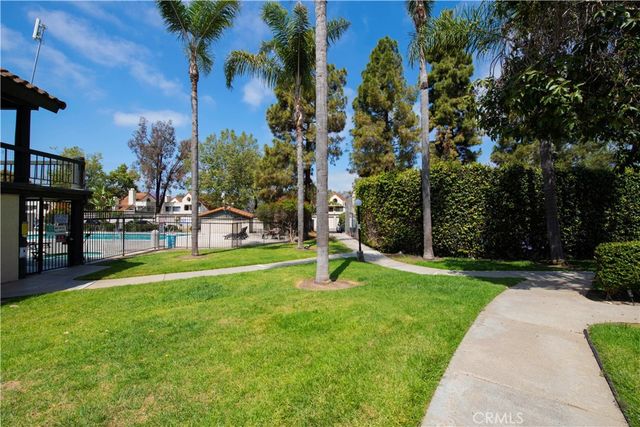 333 N Melrose Drive E, Vista, CA 92083