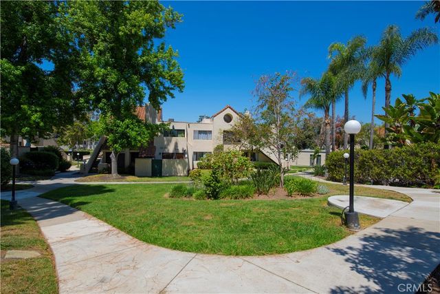 333 N Melrose Drive E, Vista, CA 92083