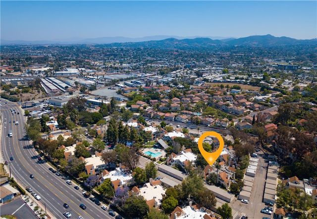 333 N Melrose Drive E, Vista, CA 92083