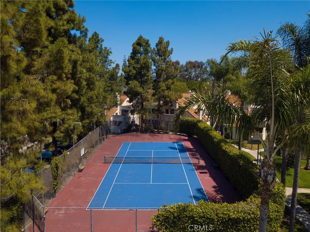 333 N Melrose Drive E, Vista, CA 92083