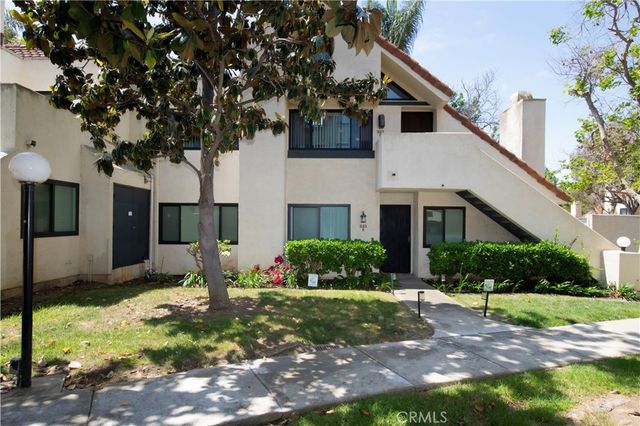 333 N Melrose Drive E, Vista, CA 92083